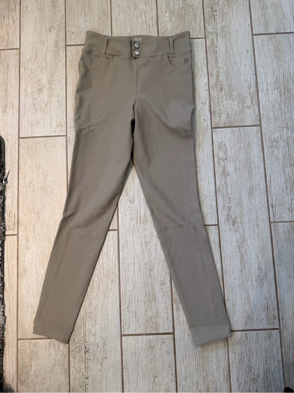 Free Ride Equestrian tan breeches sz30